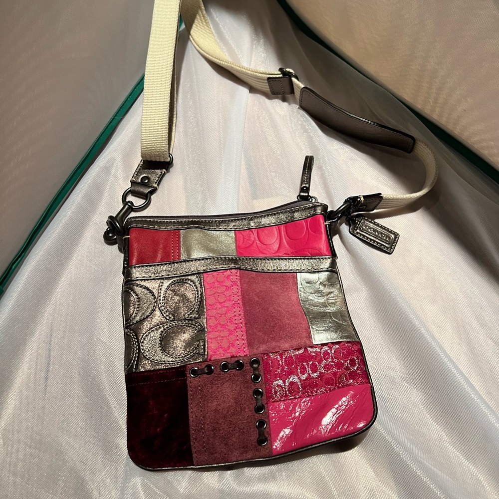 Coach Bleeker Pink Patchwork Vintage Crossbody Su… - image 1